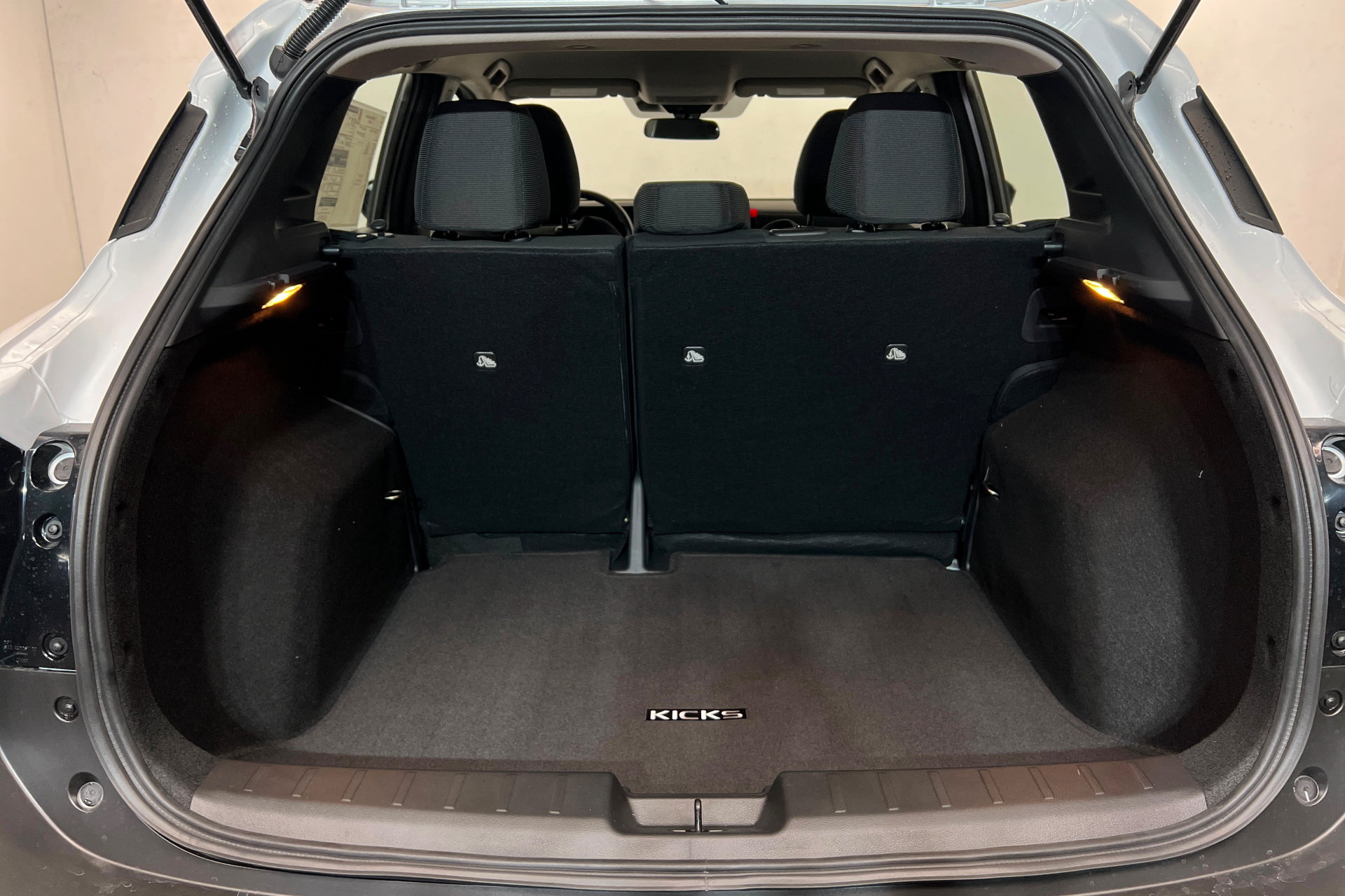New 2026 Nissan Kicks S FWD image 22