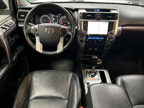 Used 2023 Toyota 4Runner Limited AWD/4WD image 30