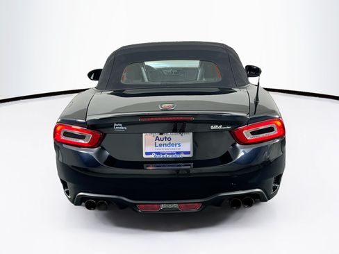 Used 2018 FIAT 124 Spider Abarth w/ Visibility Group RWD image 6
