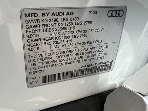 Certified 2023 Audi Q5 2.0T Premium Plus w/ Premium Plus Package AWD/4WD image 37