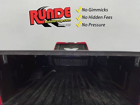 Used 2023 Chevrolet Silverado 3500 LT w/ Convenience Package AWD/4WD image 16