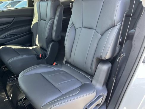 New 2026 Subaru Ascent Limited w/ Popular Package #2 image 20