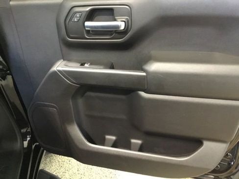 Used 2020 Chevrolet Silverado 1500 Custom w/ Custom Value Package image 52