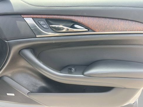 Used 2019 Cadillac CTS Luxury RWD image 21