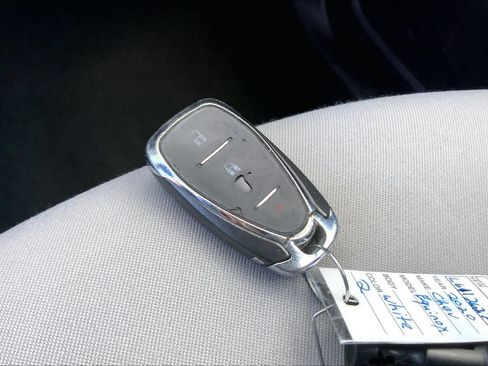 Used 2020 Chevrolet Equinox LT AWD/4WD image 14