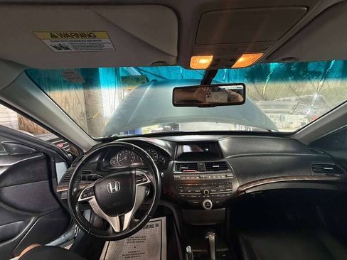 Used 2012 Honda Crosstour EX-L image 22