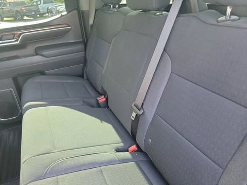 Used 2025 Chevrolet Silverado 1500 LT RWD image 13