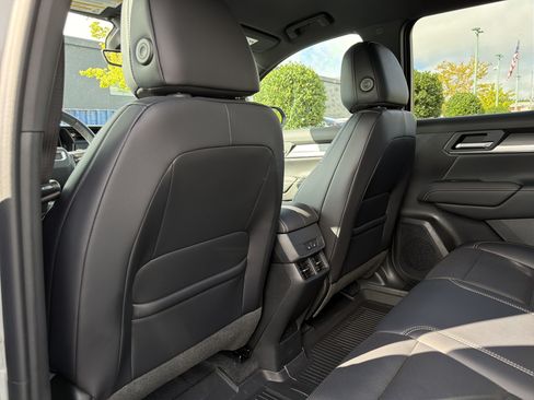Used 2027 GMC Terrain Elevation w/ Elevation Premium Package AWD/4WD image 42