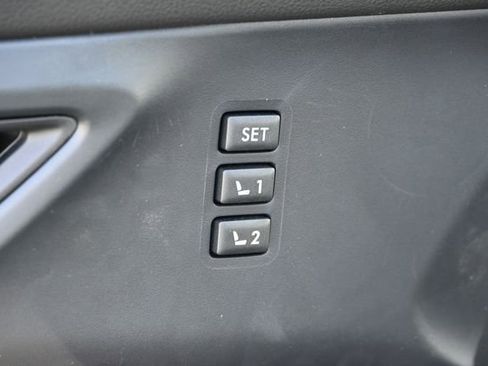 New 2026 Subaru Ascent Limited Bronze image 20