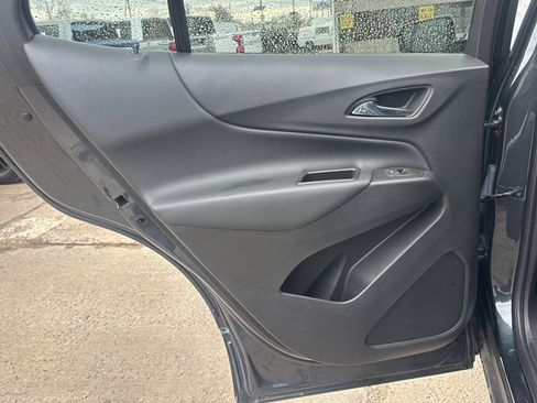 Used 2023 Chevrolet Equinox LT image 21