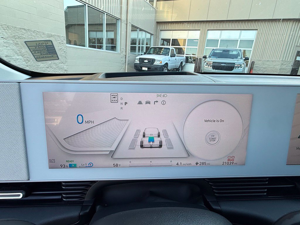 Certified 2024 Hyundai Ioniq 5 Limited AWD/4WD image 17