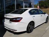 Used 2017 Honda Accord Sport Special Edition image 4