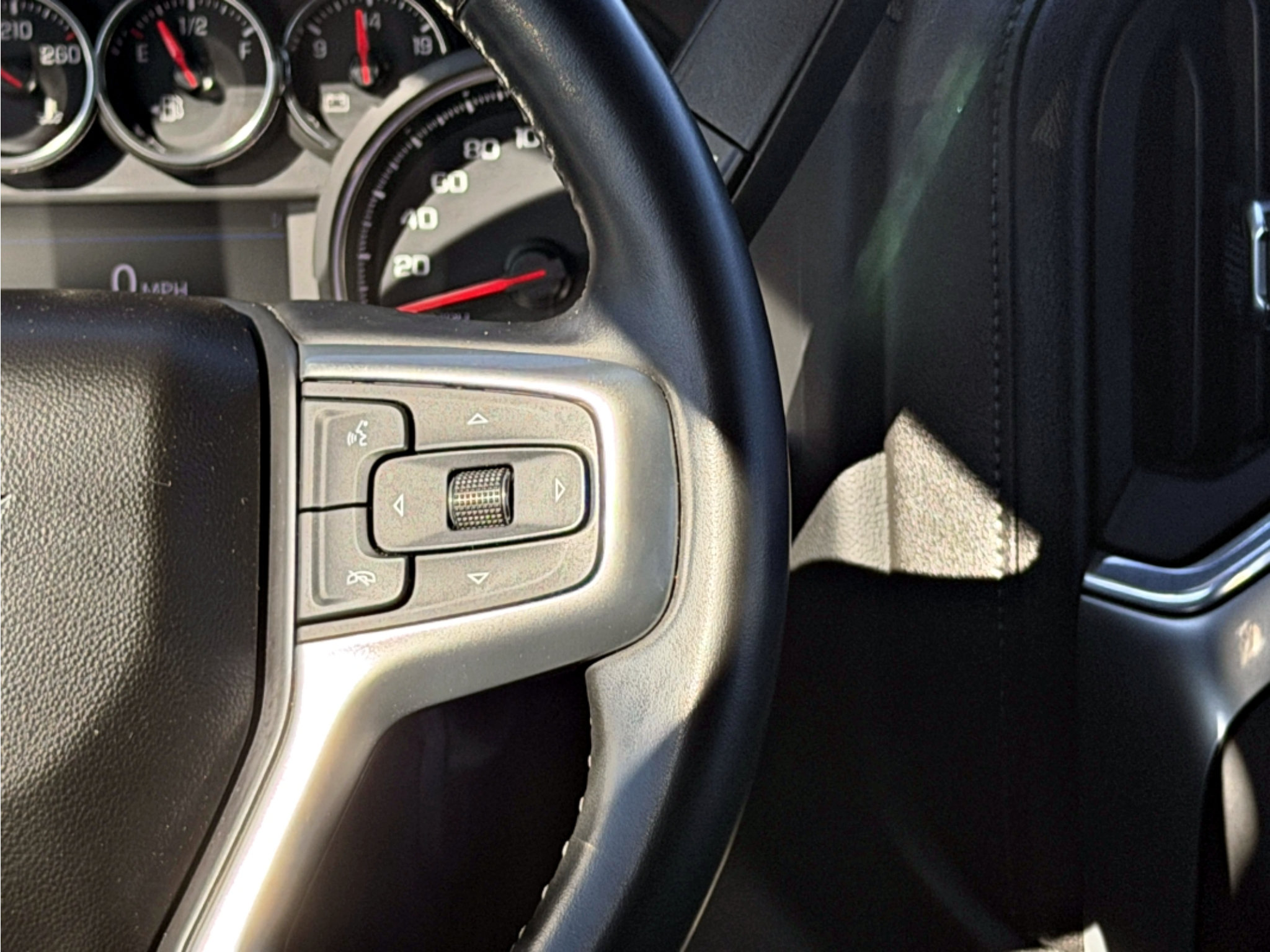 Used 2023 Chevrolet Silverado 2500 LT w/ Convenience Package AWD/4WD image 13