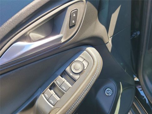 New 2026 Buick Encore GX Sport Touring w/ Advanced Technology Package FWD image 21