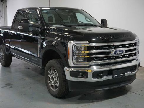 Used 2024 Ford F250 Lariat w/ Lariat Ultimate Package image 5