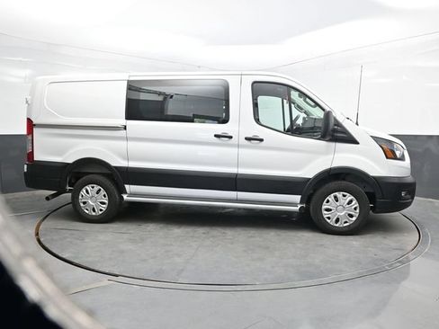 Used 2025 Ford Transit 250 Low Roof w/ Exterior Upgrade Package RWD image 9