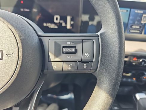 Used 2026 Nissan Kicks SV w/ Charging Package FWD image 15