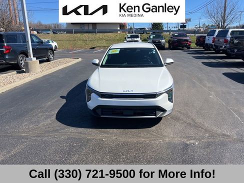 Certified 2025 Kia K4 EX image 5