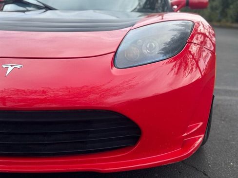 Used 2010 Tesla Roadster RWD image 4