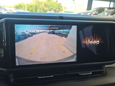 Used 2024 Jeep Wrangler Sport S image 21