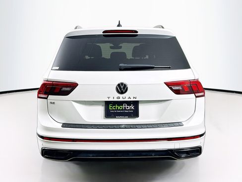 Used 2022 Volkswagen Tiguan SE R-Line FWD image 7