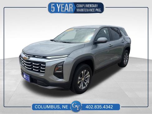 Used 2026 Chevrolet Equinox LT FWD image 1