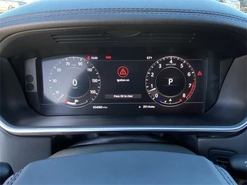 Used 2018 Land Rover Range Rover HSE image 11