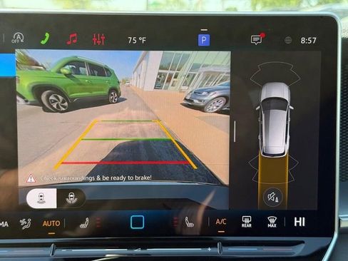 New 2026 Volkswagen Tiguan SE R-Line AWD/4WD image 12