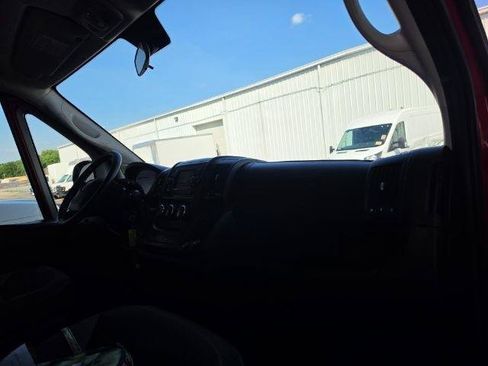 Used 2019 RAM ProMaster 2500 FWD image 9