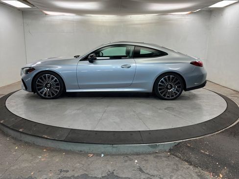 New 2026 Mercedes-Benz CLE 300 4MATIC Coupe image 2