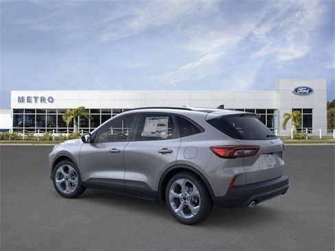 New 2025 Ford Escape ST-Line w/ Equipment Group 301A image 4