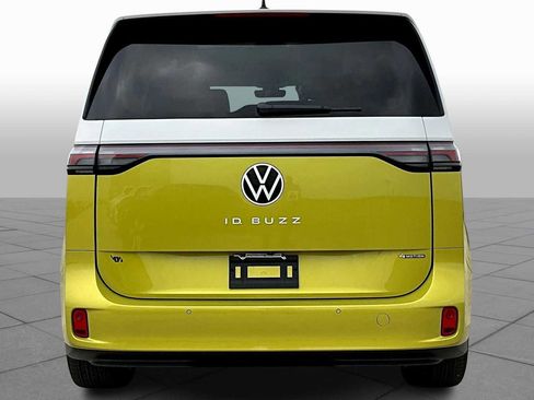 New 2025 Volkswagen ID. Buzz 1st Edition image 4