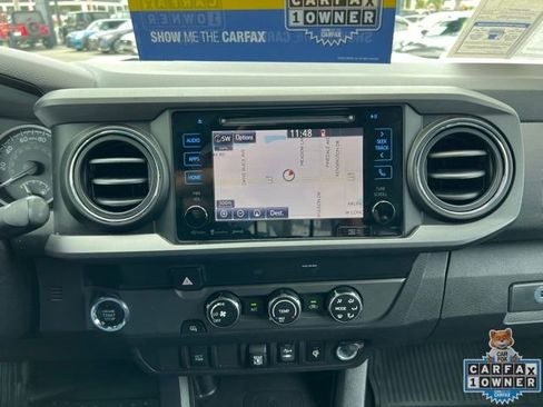 Used 2019 Toyota Tacoma TRD Sport image 27