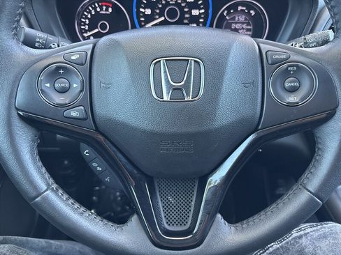 Used 2021 Honda HR-V Sport image 41