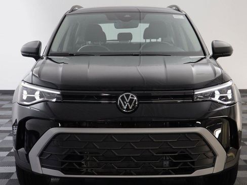 New 2025 Volkswagen Taos S image 19