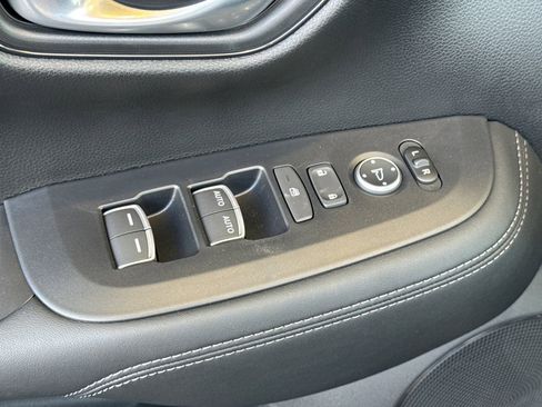 New 2026 Honda HR-V EX-L image 11