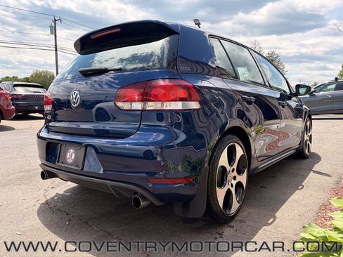 Used 2012 Volkswagen Golf 4-Door FWD image 5