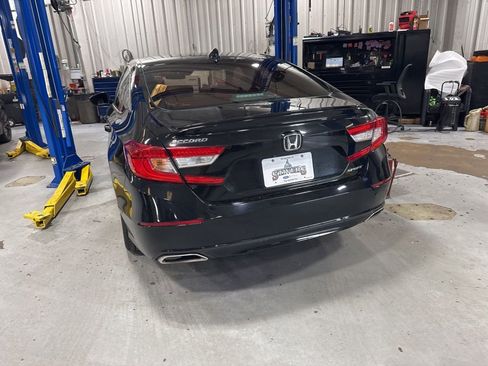 Used 2021 Honda Accord Sport image 8