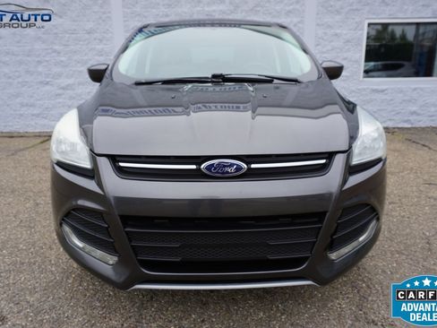 Used 2016 Ford Escape SE AWD/4WD image 2