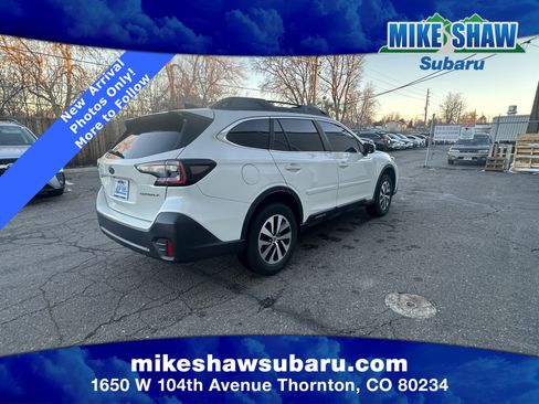 Used 2021 Subaru Outback Premium image 21