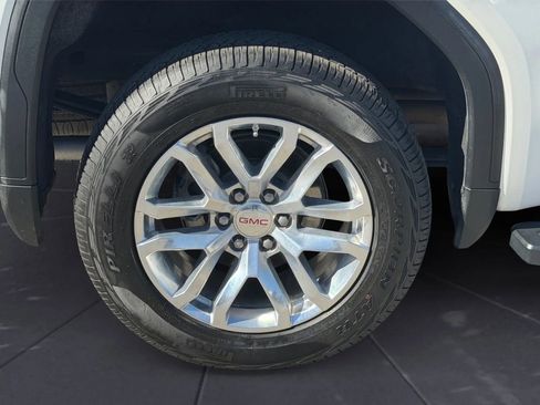 Used 2019 GMC Sierra 1500 SLT w/ SLT Premium Plus Package image 38