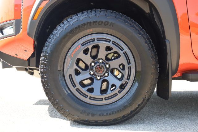 Used 2025 Nissan Frontier PRO-4X w/ Interior Protection Package AWD/4WD image 8