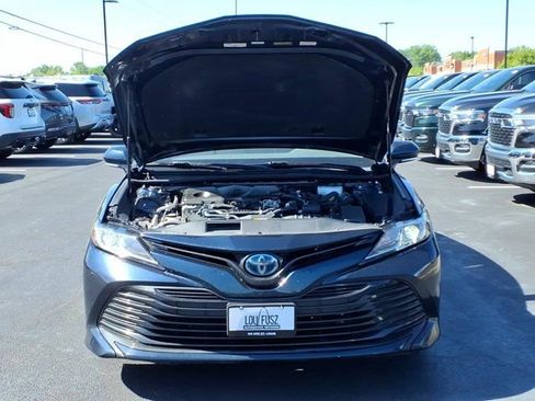 Used 2020 Toyota Camry LE w/ Fleet Convenience Package FWD image 32