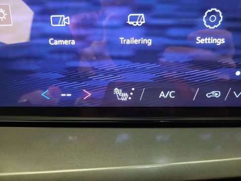 New 2026 Chevrolet Traverse LT w/ Driver Confidence Package image 10