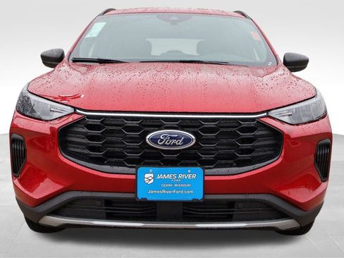 New 2026 Ford Escape ST-Line w/ Cold Weather Package image 7