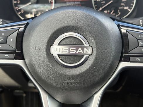 Used 2024 Nissan Altima 2.5 SR FWD image 22