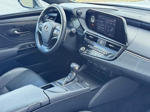 Used 2022 Lexus ES 350 w/ Premium Package FWD image 11