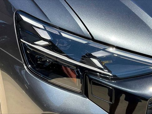 New 2025 Audi RS Q8 performance image 13