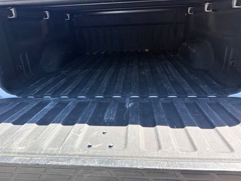 Used 2011 Chevrolet Silverado 1500 LT w/ All-Star Edition AWD/4WD image 5