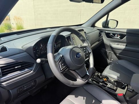 Used 2026 Subaru Forester Limited AWD/4WD image 23